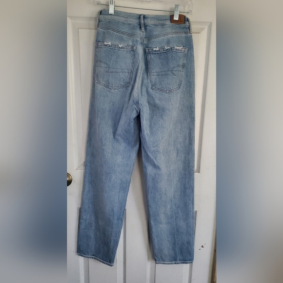 American Eagle Outfitter The Baggy Jeans,distressed Womans Size 4 - Picture 4 of 8